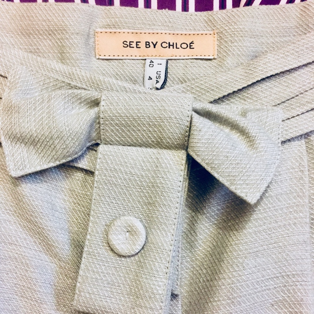See by Chloe grey silver pleated skirt w bow SZ 4